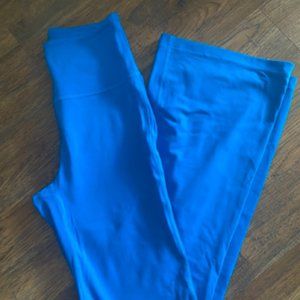 Lululemon Groove Pant in Poolside Size 6